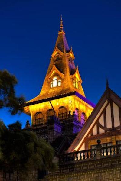 هنگشان مولر ویلا