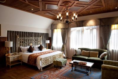 هنگشان مولر ویلا