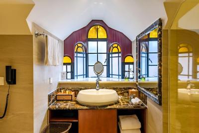 هنگشان مولر ویلا