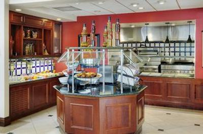 هیلتون گاردن این ترنتو/بورلینگتون