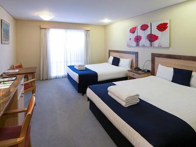 ایبیز استیلز کانبرا هتل