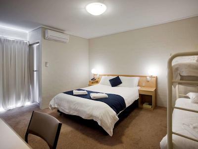 ایبیز استیلز کانبرا هتل