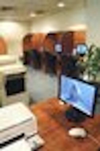 دلفینز هتل اند کاسینو