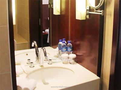 مرکور وانشانگ