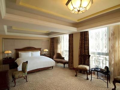 مرکور بیجینگ داون تاون