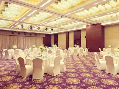 مرکور بیجینگ داون تاون