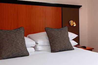 بست وسترن کرنا