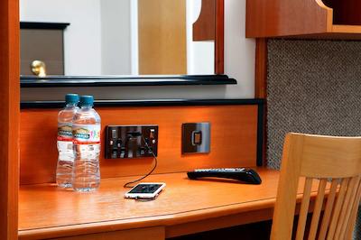 بست وسترن کرنا