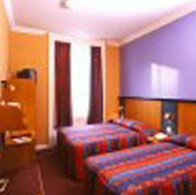 بست وسترن کرنا