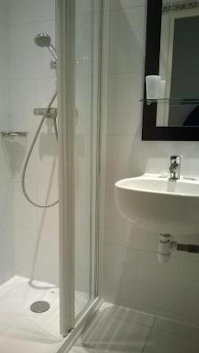 هیپتل پاریز لیلاز گامبتا