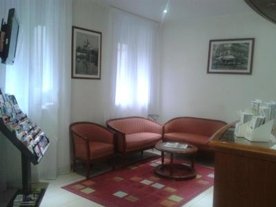 هیپتل پاریز لیلاز گامبتا