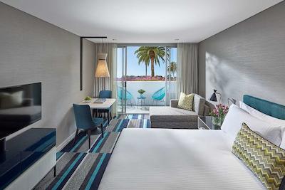 کرون پرمناد پرد