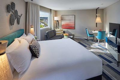 کرون پرمناد پرد