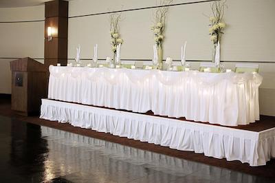 فور پوینتز بای شراتون وینیپگ اسود