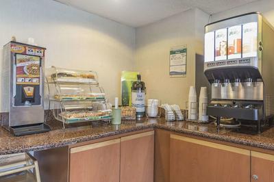 کوالیتی این اند سویتز میسیساوگا