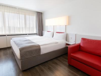 درمرو هتل استوتگارت