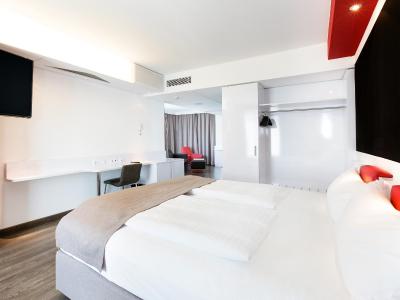 درمرو هتل استوتگارت