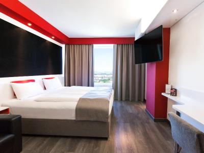 درمرو هتل استوتگارت