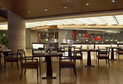 د یولوکس ششان شانگهای ای تریبوت پرتفلیو هتل