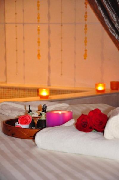 د یولوکس ششان شانگهای ای تریبوت پرتفلیو هتل