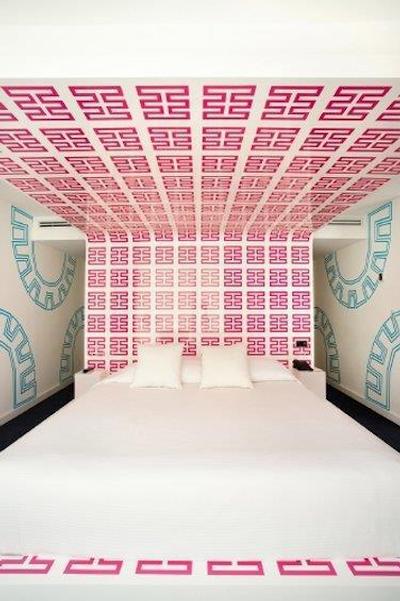 روم مات والنتینا