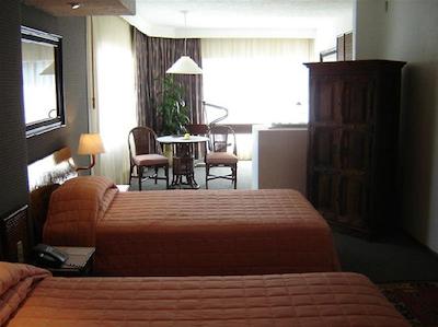 روم مات والنتینا