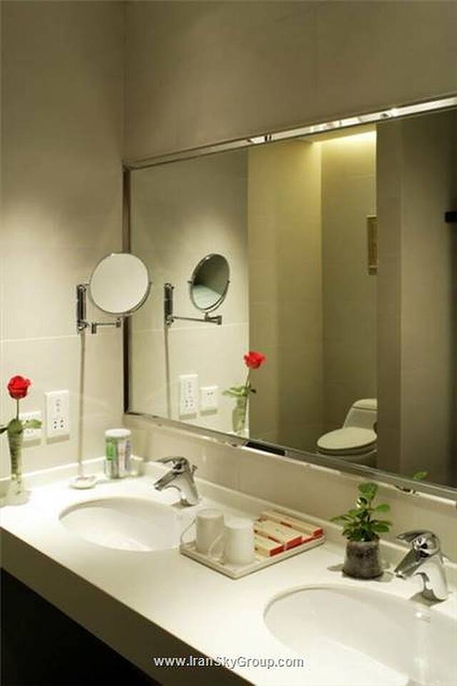 رامادا پارک ساید