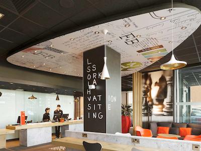 ایبیز لندن اکسسل دکلاندز هتل