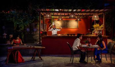 رد وال گاردن