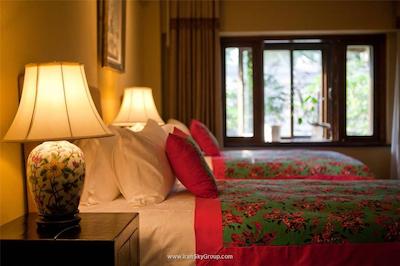 رد وال گاردن