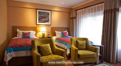 رد وال گاردن