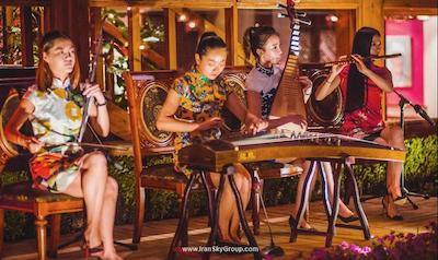 رد وال گاردن