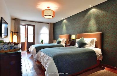 رد وال گاردن