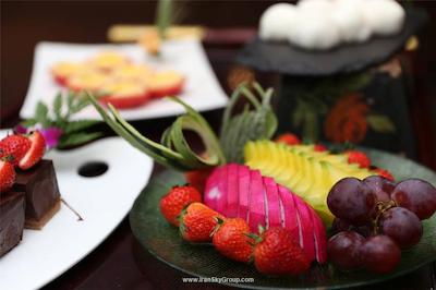 رد وال گاردن