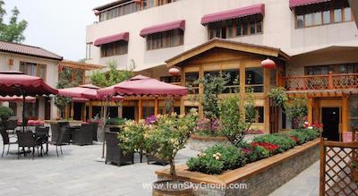 رد وال گاردن