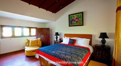 رد وال گاردن