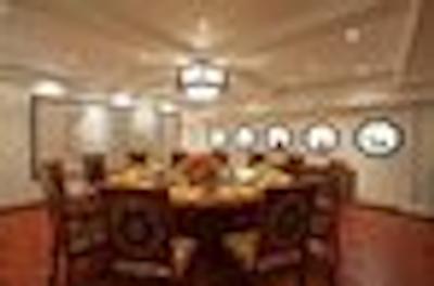 رد وال گاردن