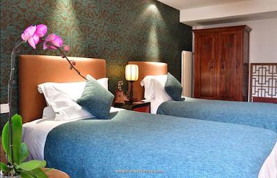 رد وال گاردن