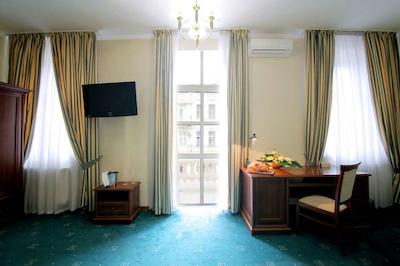 نومبر 21 بای دبی