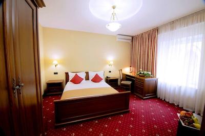 نومبر 21 بای دبی