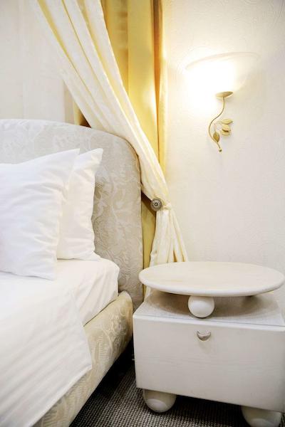 نومبر 21 بای دبی