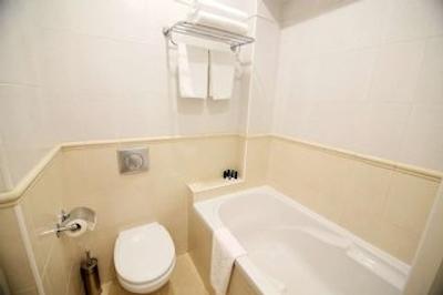 نومبر 21 بای دبی