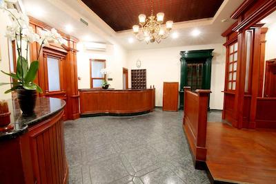 نومبر 21 بای دبی