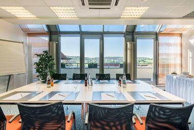 بست وسترن هتل ام استراسبرجر تر