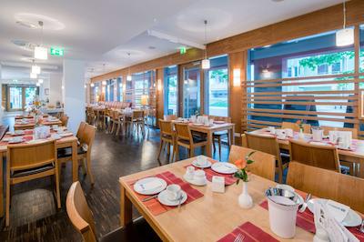 بست وسترن هتل ام استراسبرجر تر