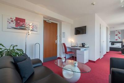 بست وسترن هتل ام استراسبرجر تر