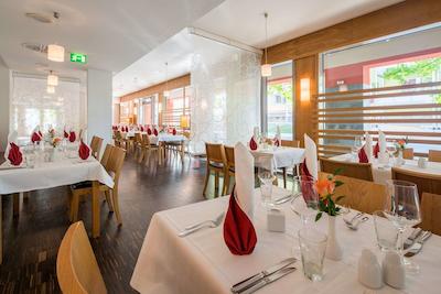 بست وسترن هتل ام استراسبرجر تر