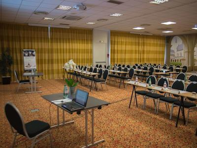 هتل مرکور انجرز لاک د مین