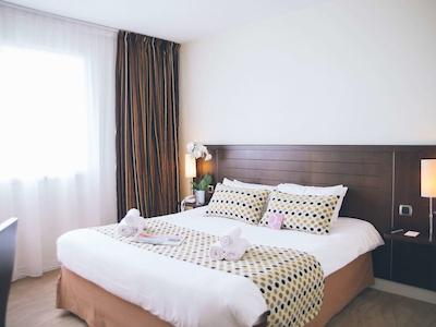 هتل مرکور انجرز لاک د مین