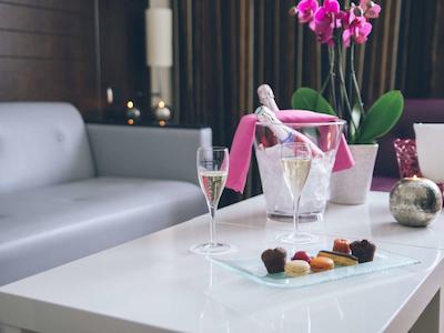 هتل مرکور انجرز لاک د مین